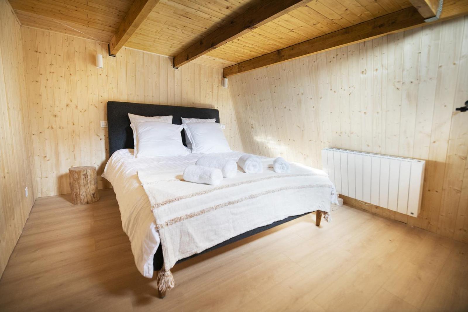 Bel Appartement Type Chalet Avec Balneo Et Jardin Greolieres Extérieur photo